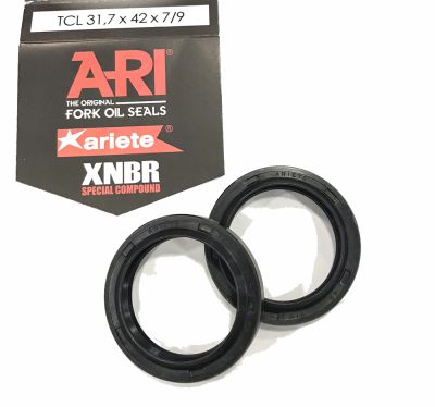 Kit retenes de horquilla 31,7 X 42 X 7/9 TCL