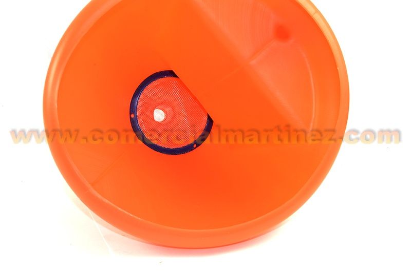 Embudo plástico Flexible con Filtro interior 3