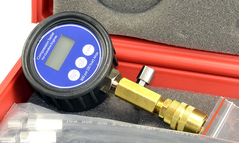 Tester digital para comprobación de compresiones de cilindros 1