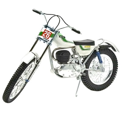 maqueta moto blanca verde ossa