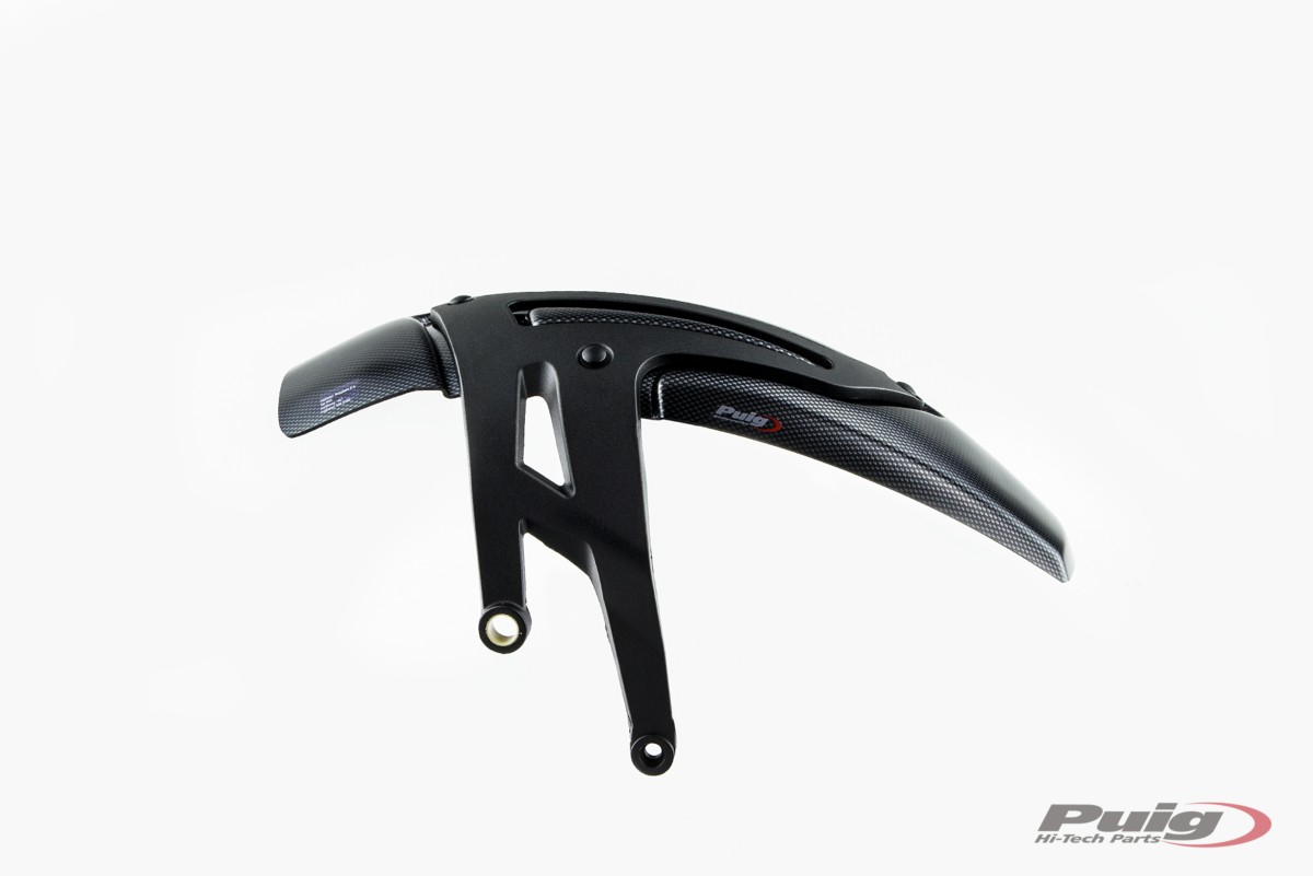 Guardabarros Trasero PUIG BMW R1250GS (18-24); R1200GS (18-);R1200GS EXCLUSIVE (18-);R1200GS RALLYE (18-);R1250GS (18-19);R1250GS HP (18-19) Carbono 1