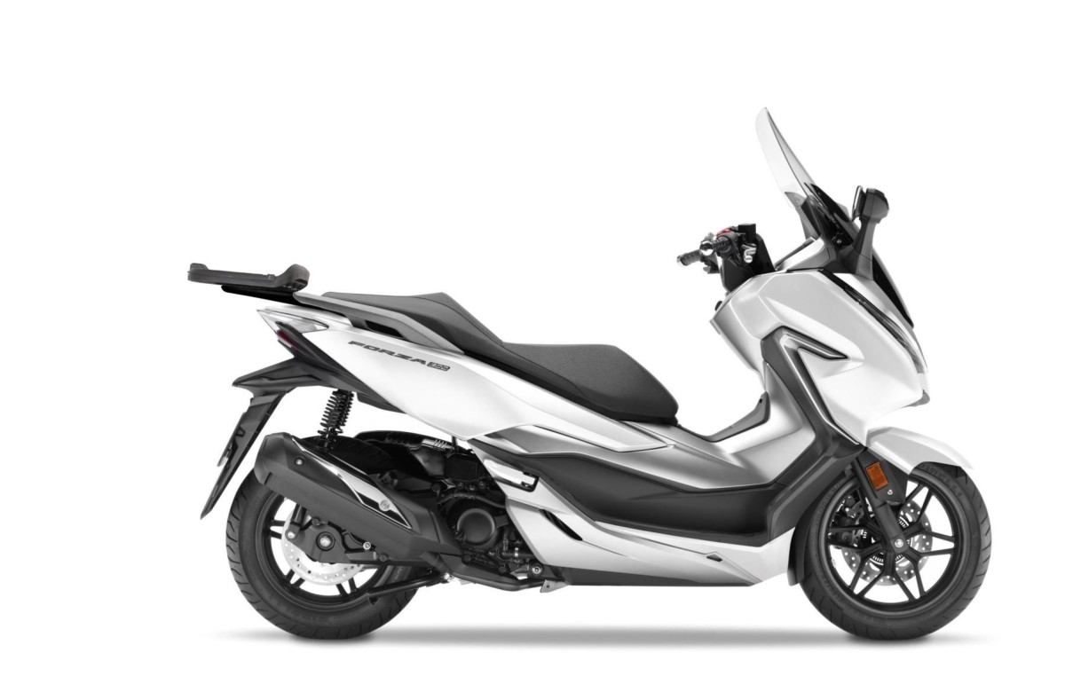 Fijación Trasera para Maleta SHAD Honda Forza 125 (15-20), Forza 300 (18-20), Forza 350 (23), ADV 350 (22-23)