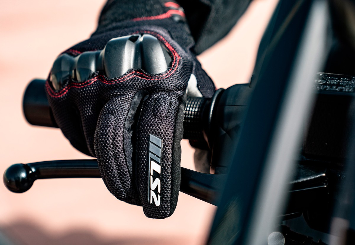Guantes moto verano LS2 con función táctil