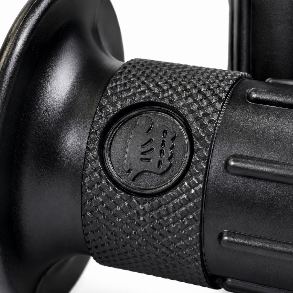 Puños clásicos Bultaco negros con logotipo moldeado para manillares Ø22/24 mm – juego de 2 unidades 1