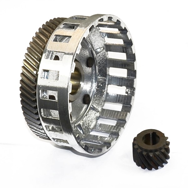 Campana de embrague Derbi 74 cc y C4 con piñón 57 dientes y piñón 16 dientes con chavetero