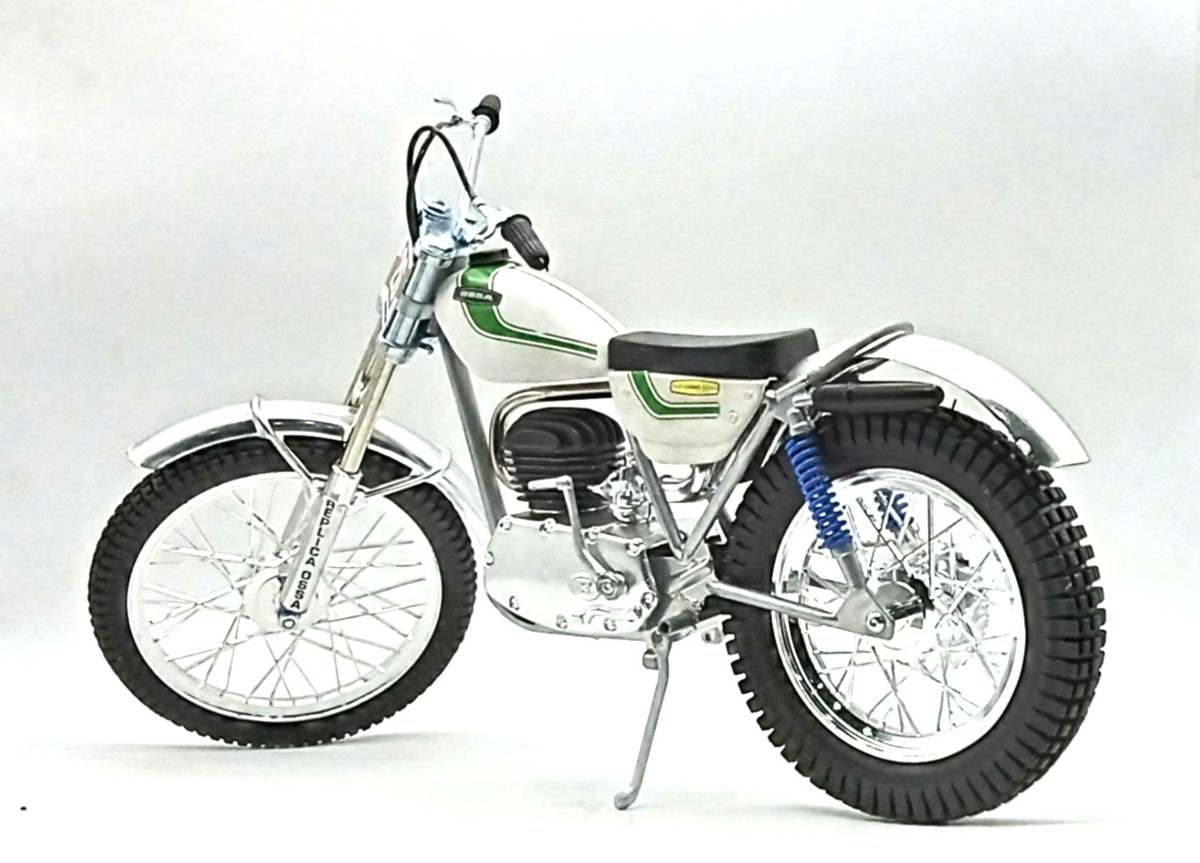 Ossa MAR 250 Réplica escala 1:6 1