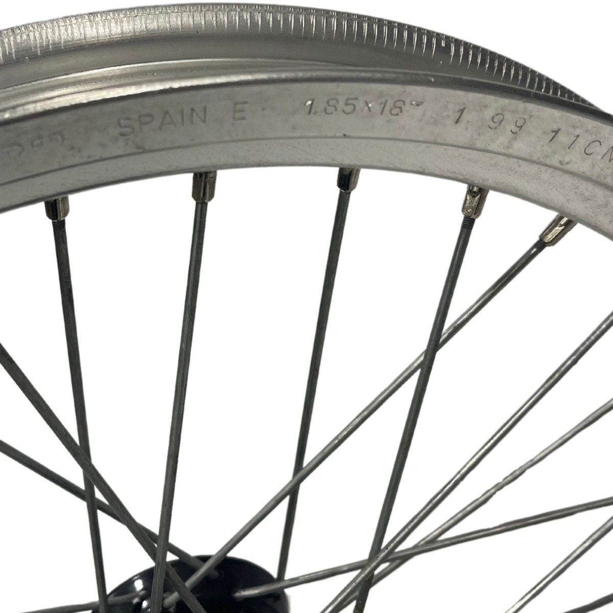 Rueda Rieju Supermotard Delantera 1.85x18 Eje 15mm.
