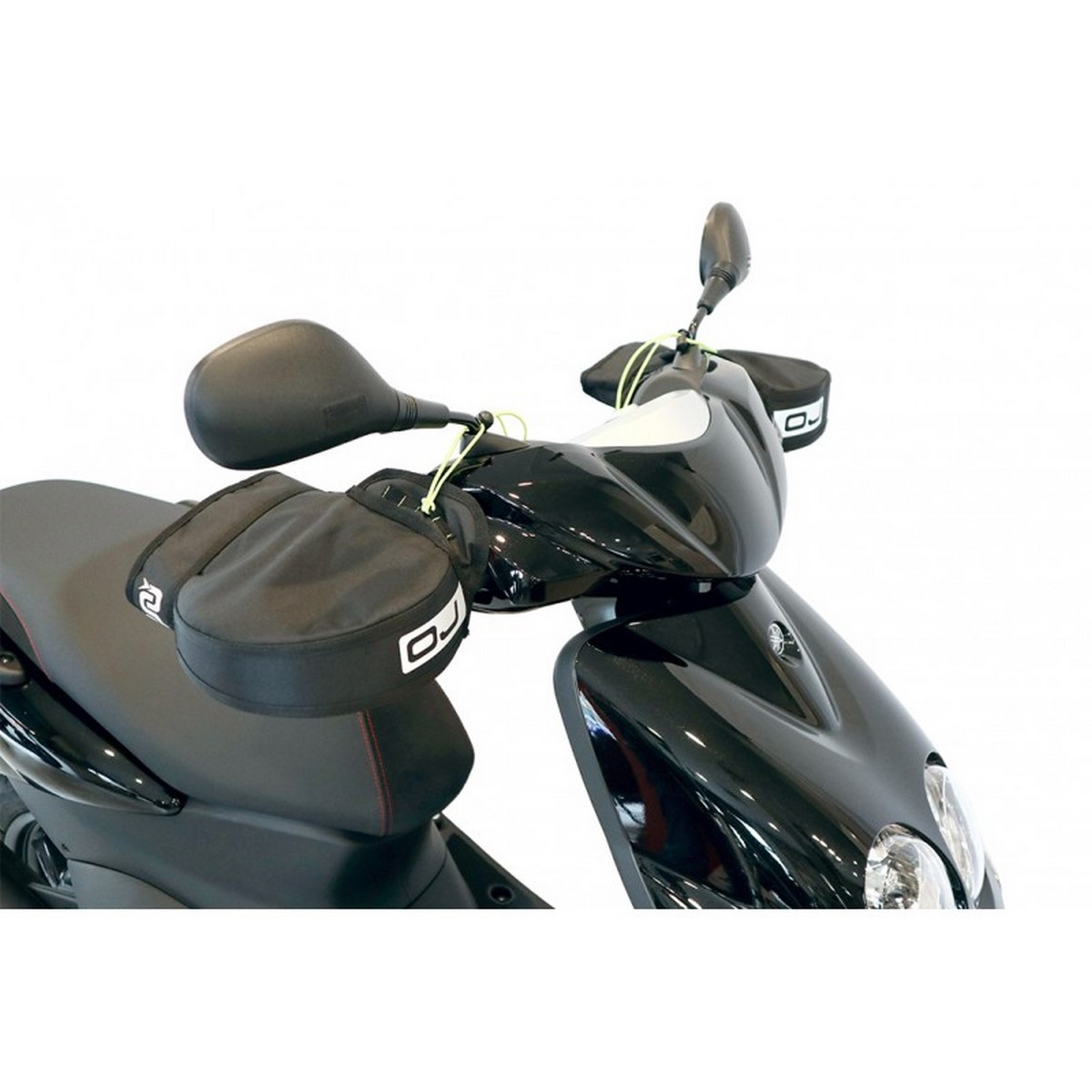 Manoplas universales PUIG 3863N para moto y scooter protección contra frío y lluvia 1